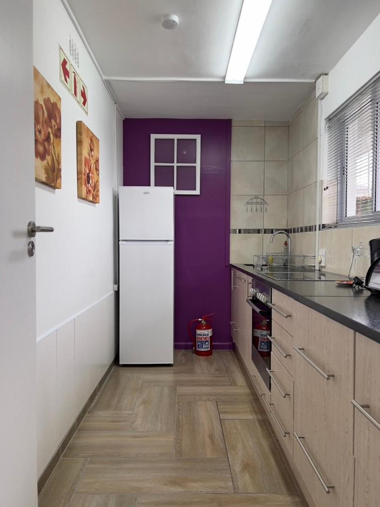 סומרסט ווסט Somerset View Guest House מראה חיצוני תמונה