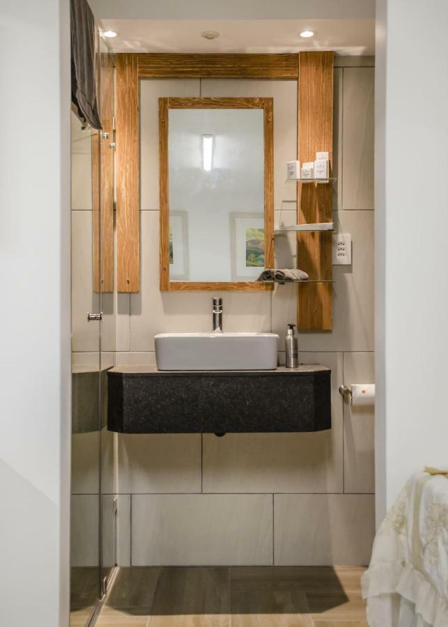 סומרסט ווסט Somerset View Guest House מראה חיצוני תמונה