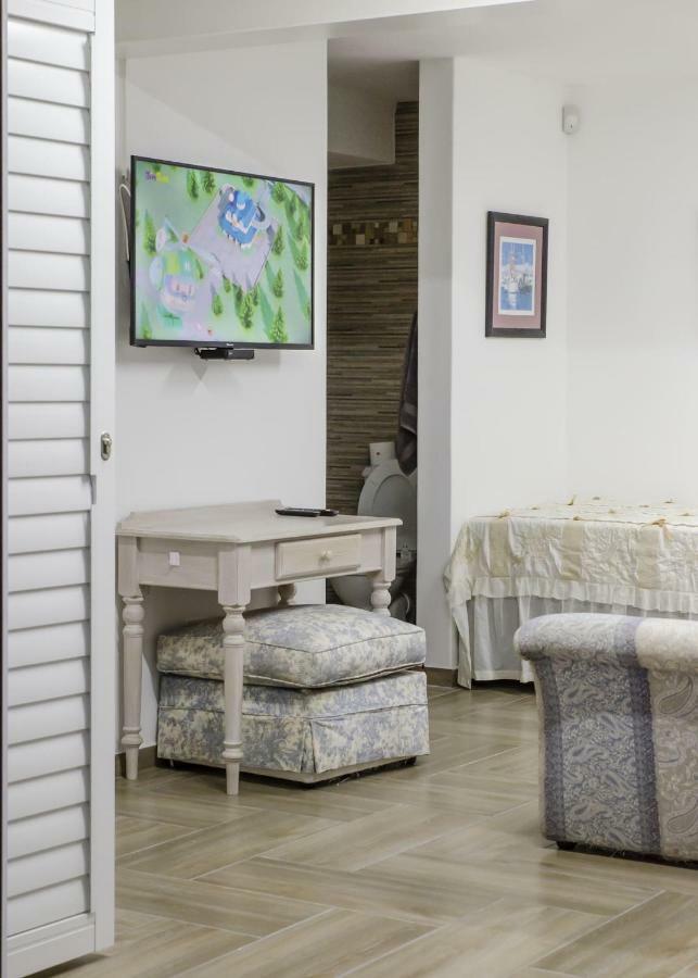 סומרסט ווסט Somerset View Guest House מראה חיצוני תמונה